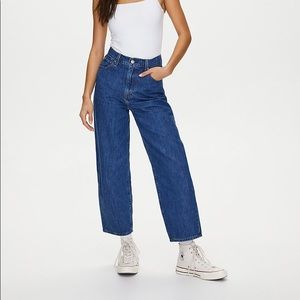 NWT LEVIS BALLOON LEG JEANS